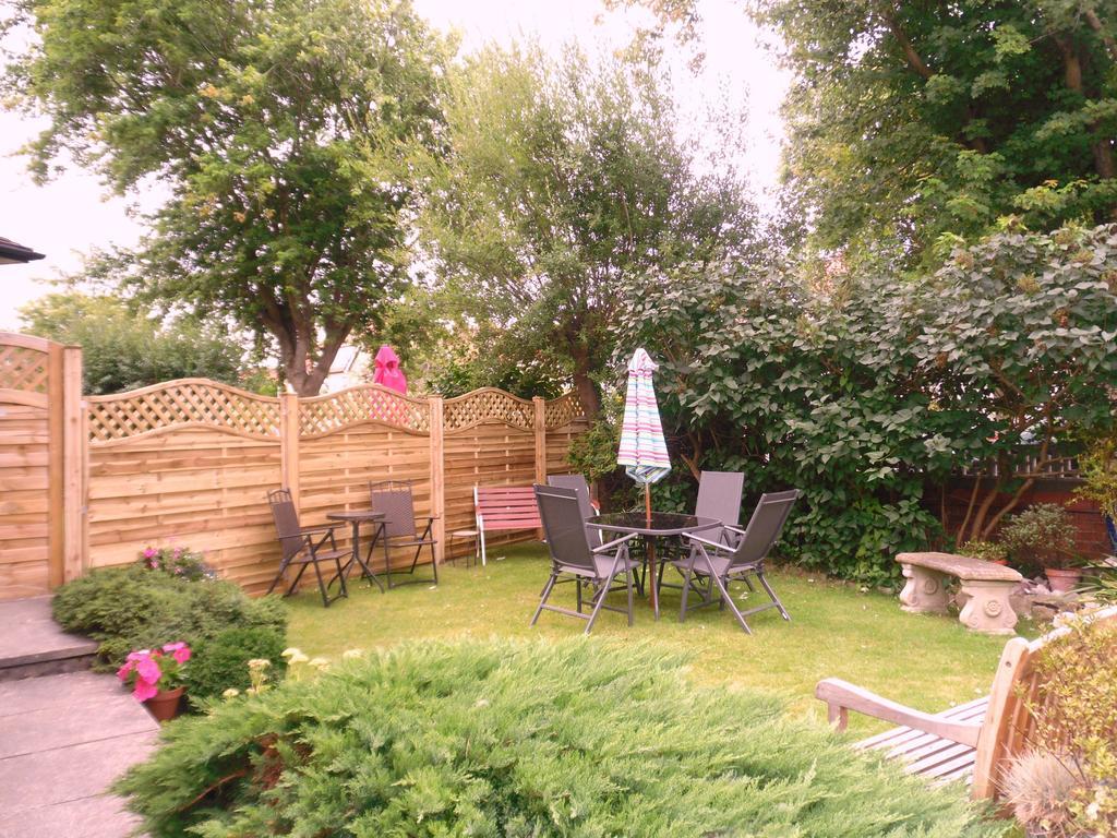 Claremont House Holiday Apartments Llandudno Habitación foto