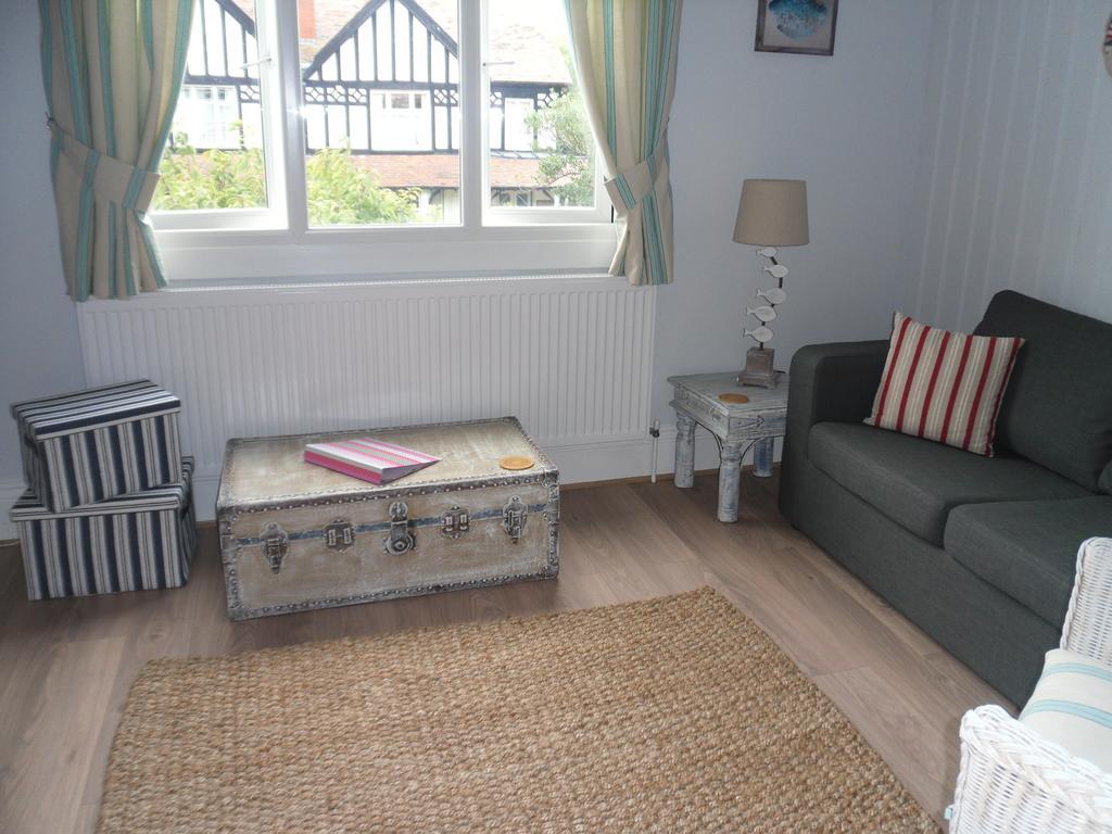 Claremont House Holiday Apartments Llandudno Habitación foto