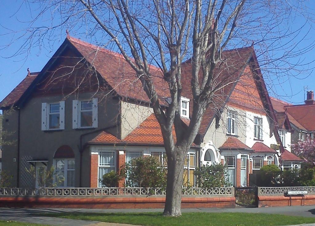 Claremont House Holiday Apartments Llandudno Exterior foto